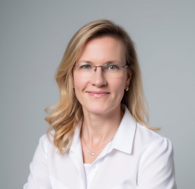 Porträtfoto APOLLON Absolventin Master Gesundheitsökonomie Yvonne Marx 